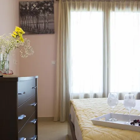 Drimonas Villa *